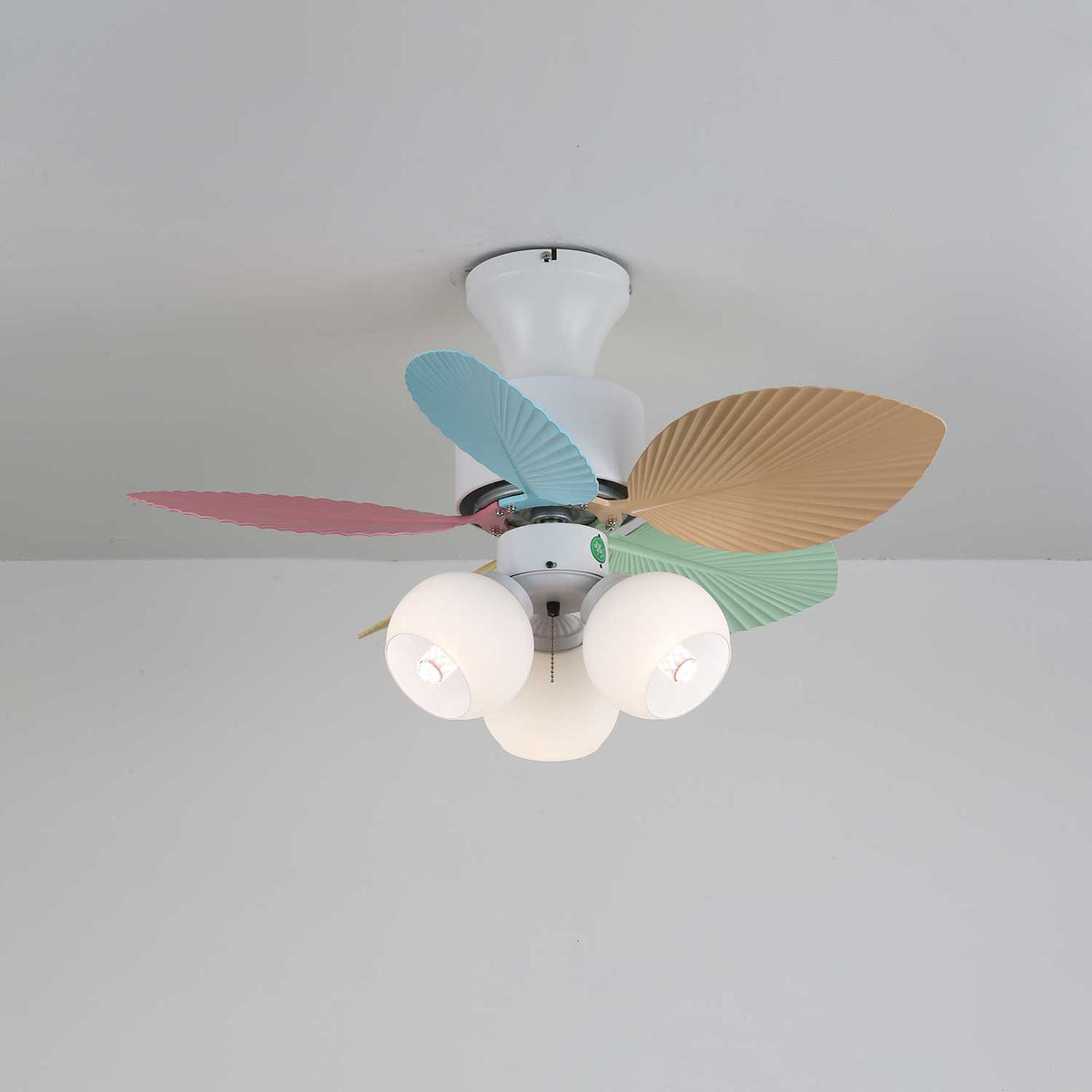 Celoia ventilador de techo con luz de vidrio colorido