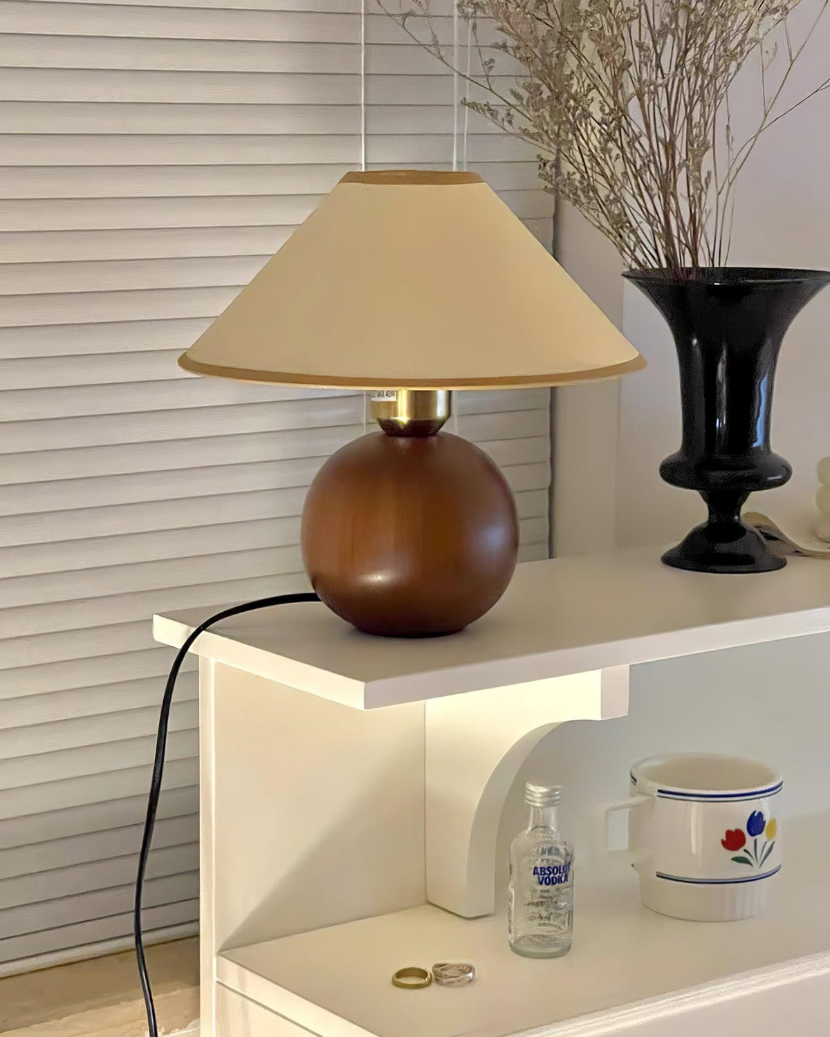Aveneielle lámpara de mesa