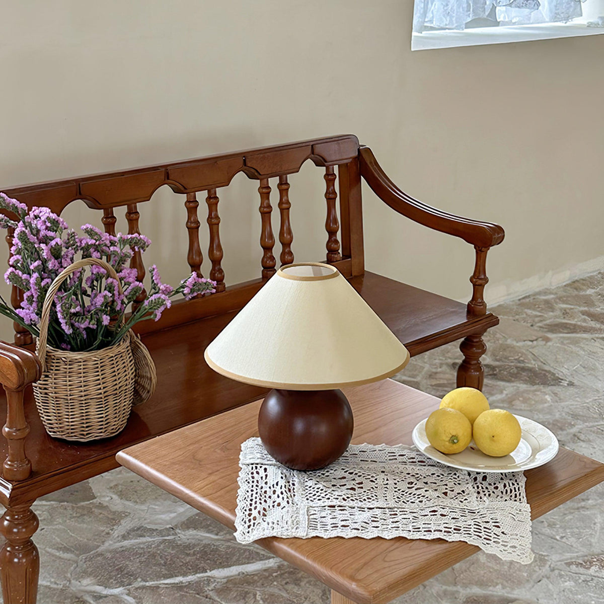 Aveneielle lámpara de mesa