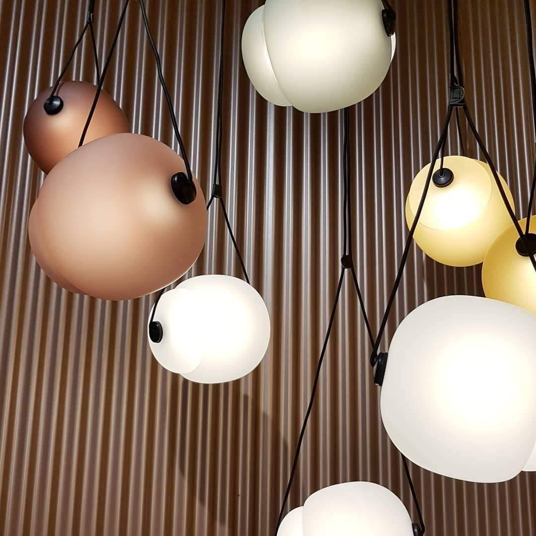 Ovexa lámpara colgante contemporánea de vidrio
