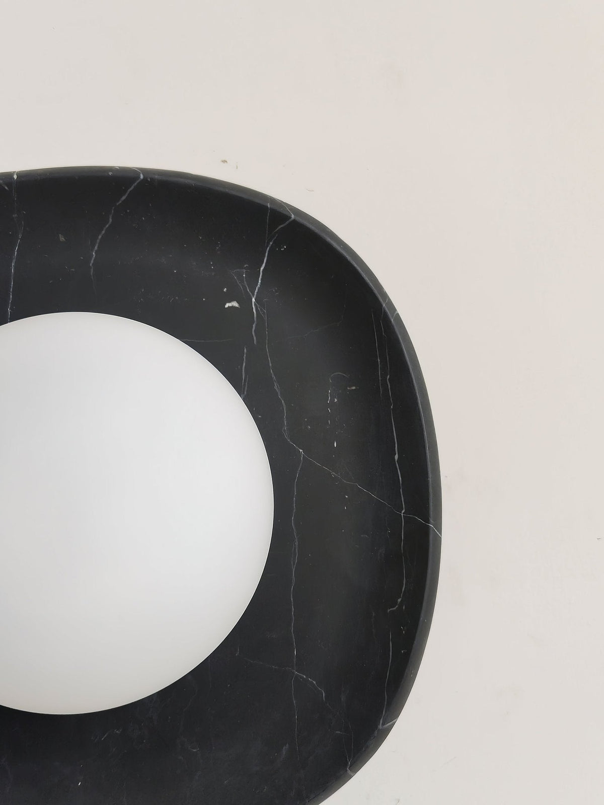 Elaeeria aplique de pared Cusp
