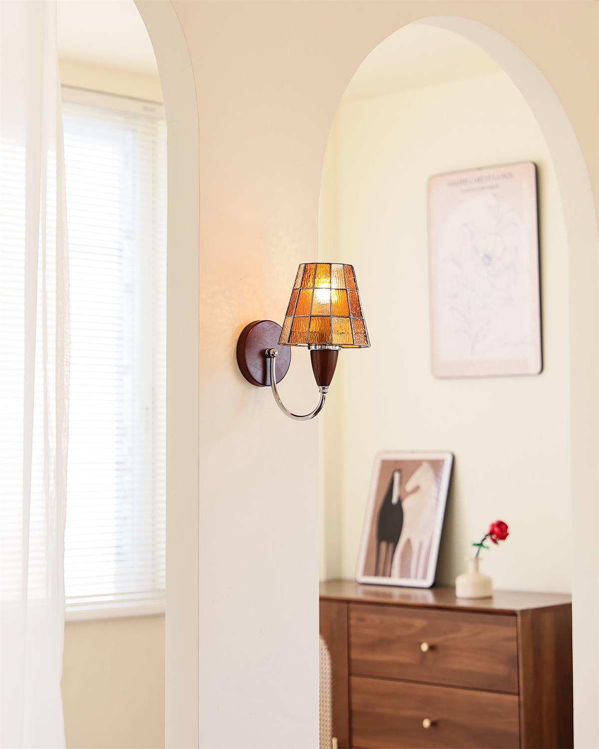 Ambrielle aplique de pared