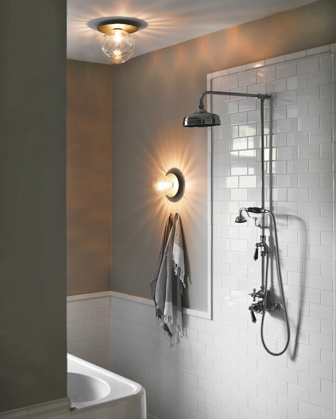 Irinor aplique de pared Premium nórdico en latón