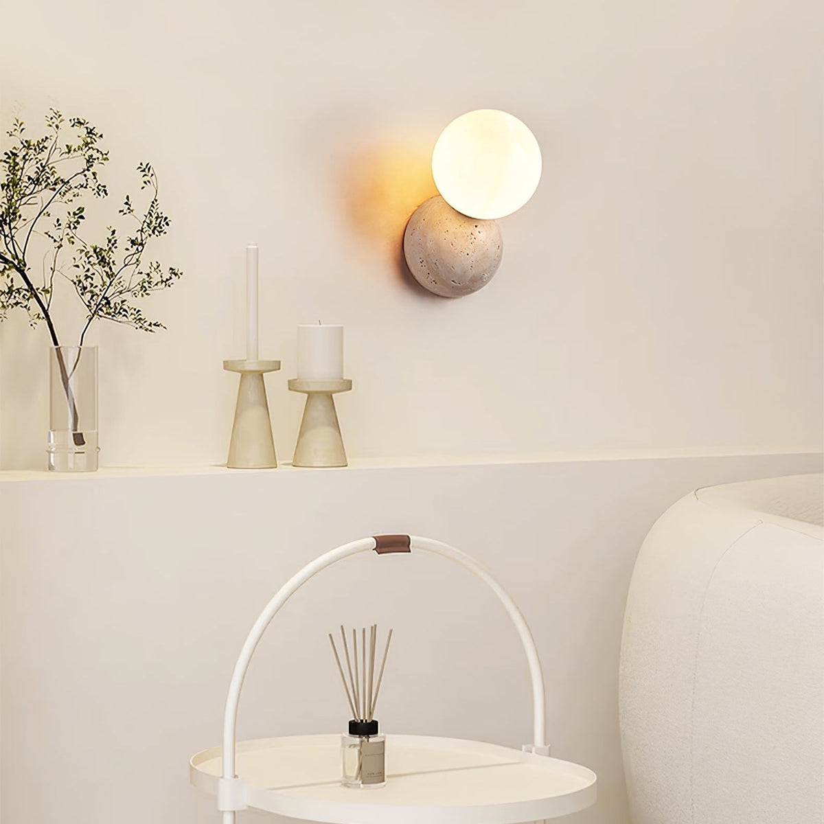 Cethair aplique de pared en travertino