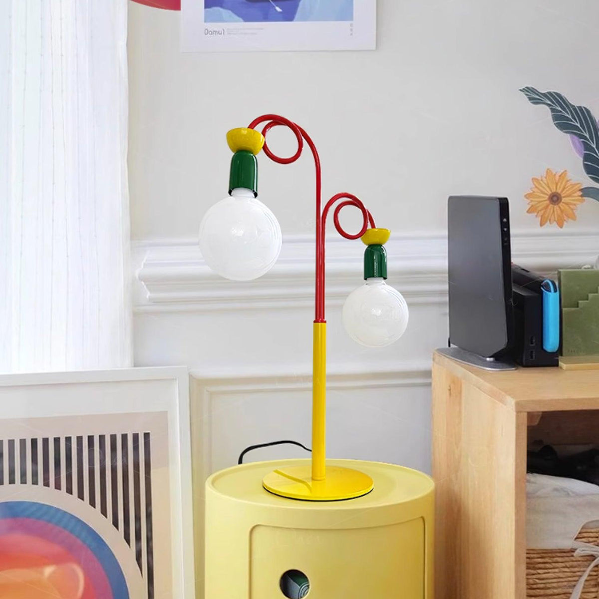 Trilo lámpara de mesa de vidrio juguetona