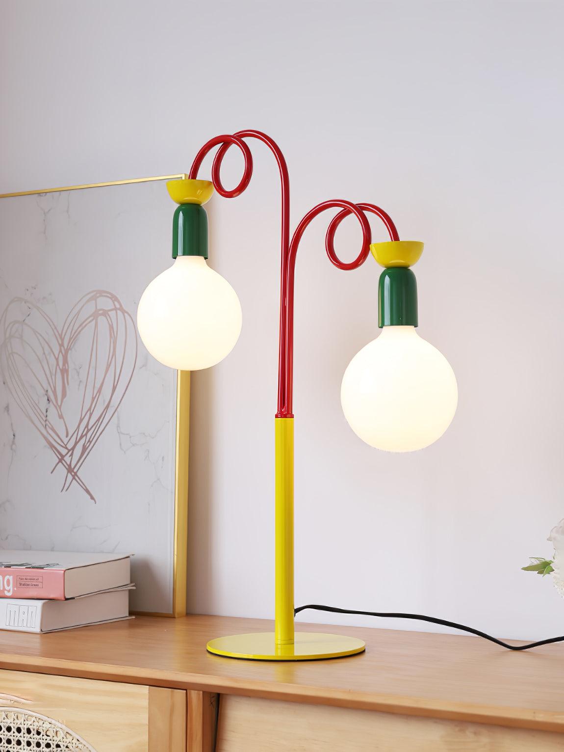 Trilo lámpara de mesa de vidrio juguetona