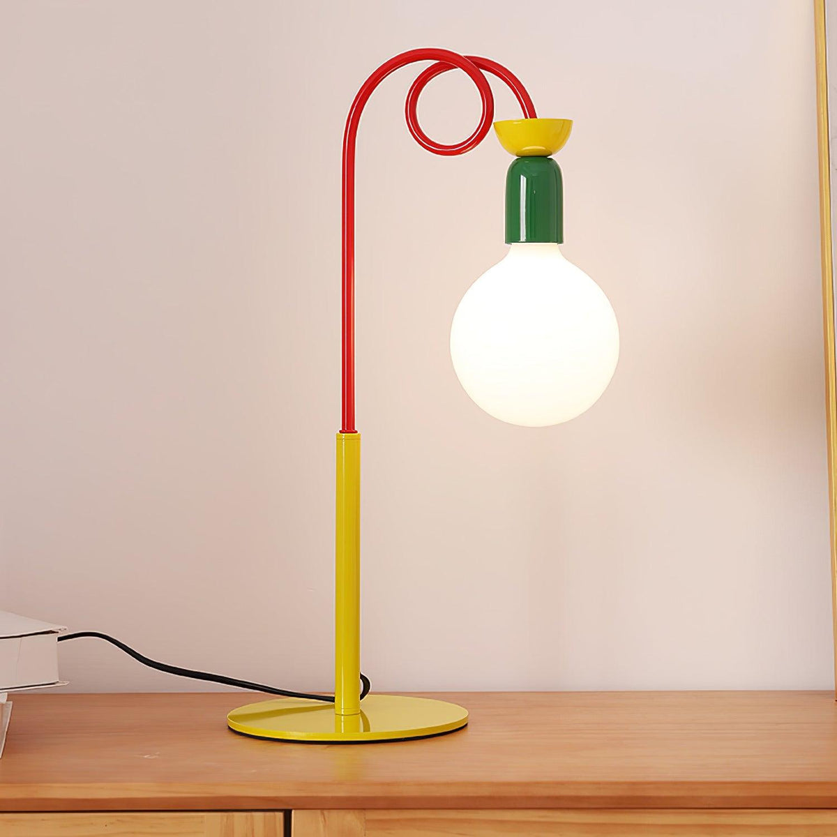 Trilo lámpara de mesa de vidrio juguetona