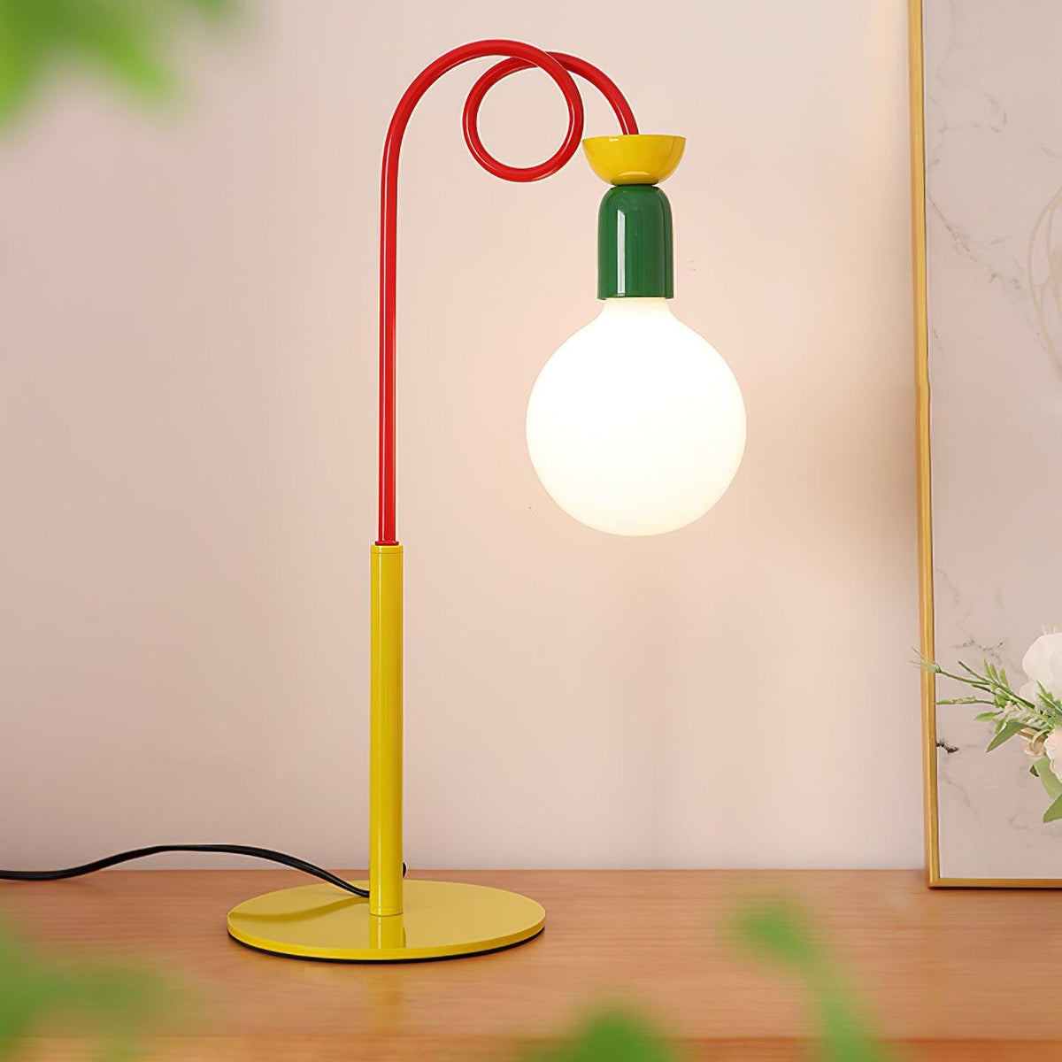 Trilo lámpara de mesa de vidrio juguetona