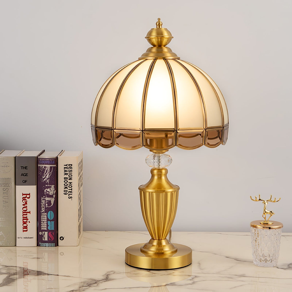 Opaline lámpara de mesa de vidrio clásica