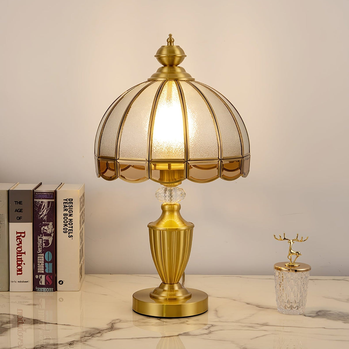 Opaline lámpara de mesa de vidrio clásica