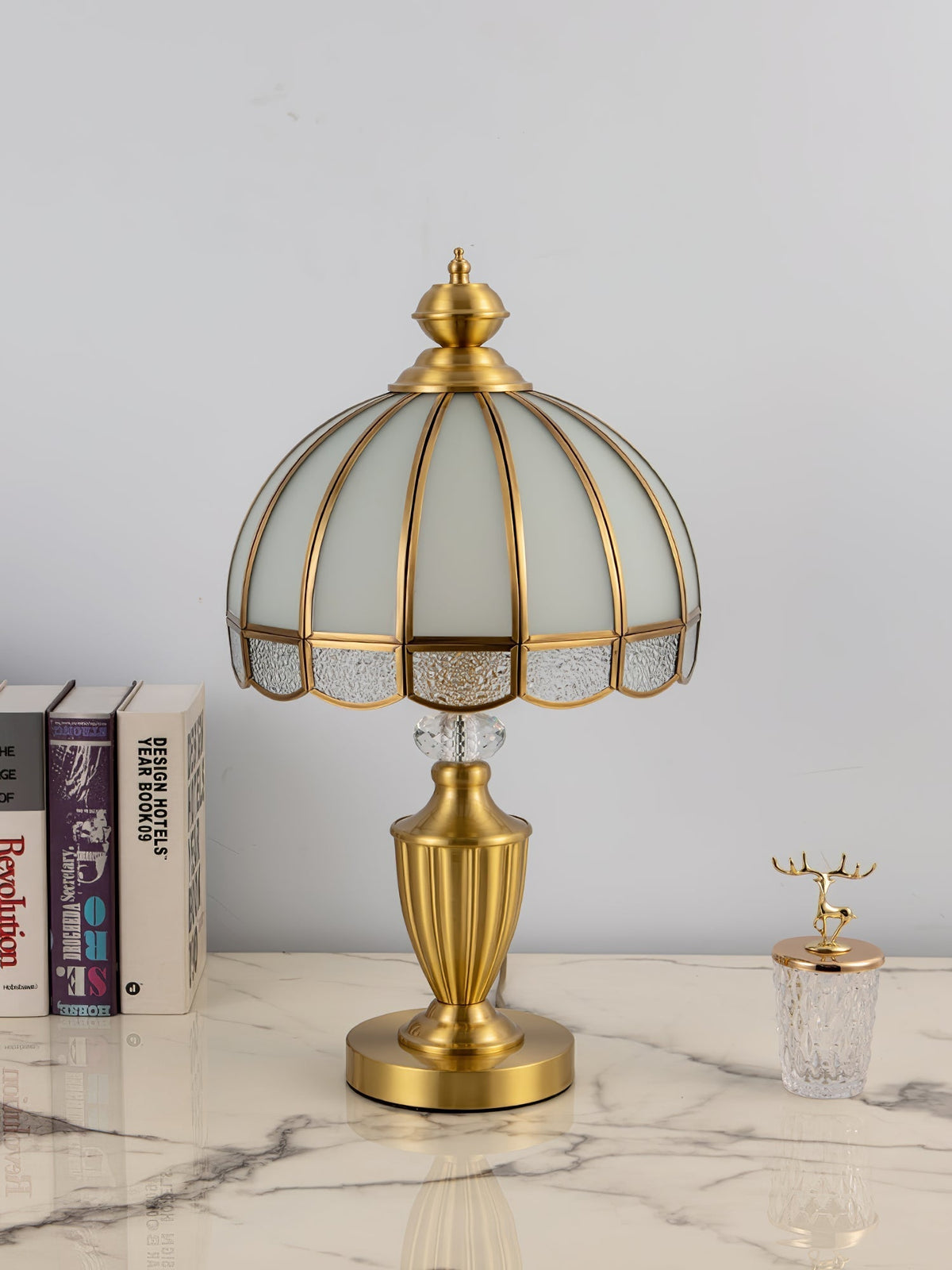 Opaline lámpara de mesa de vidrio clásica