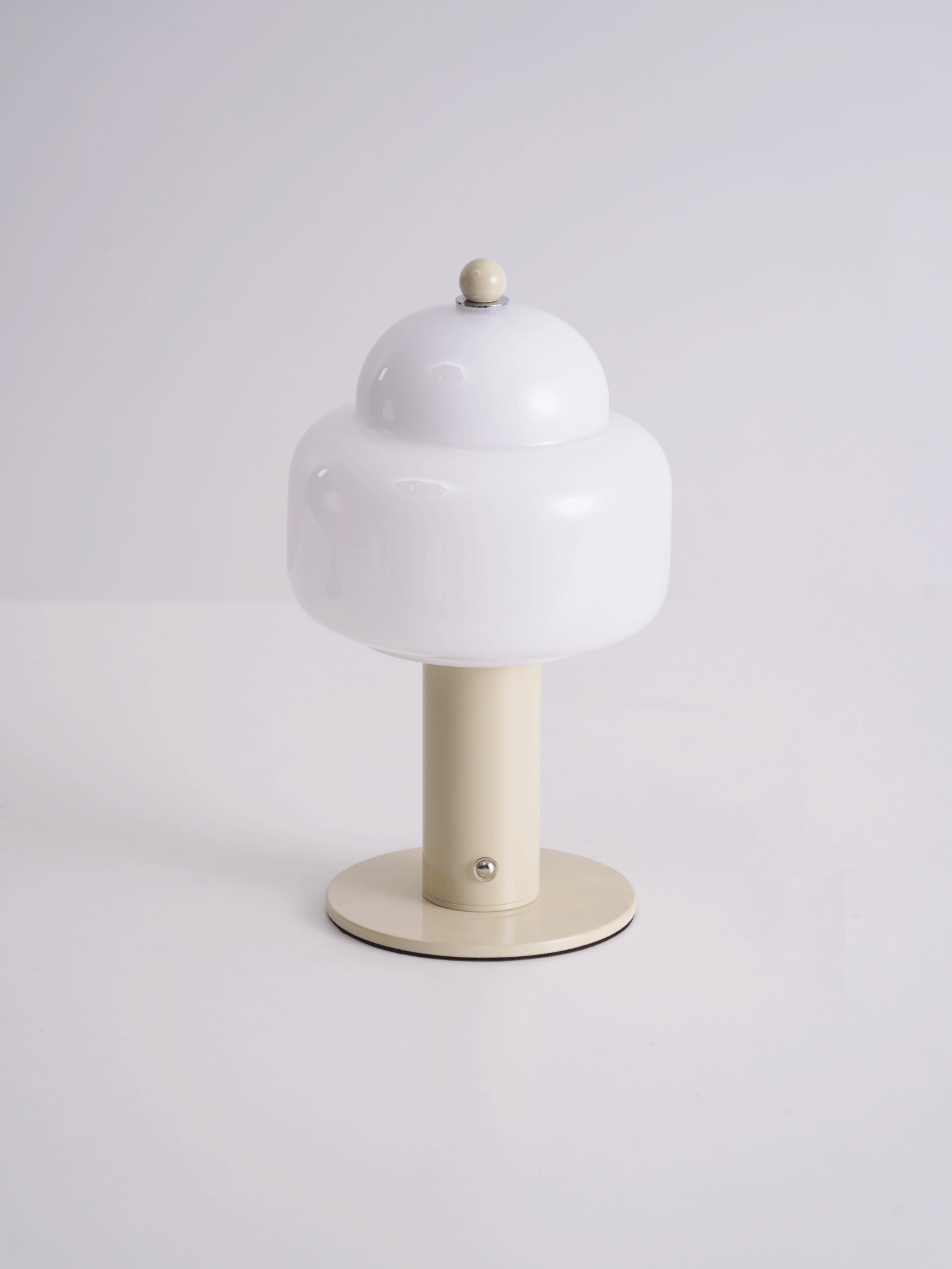 Avenaella lámpara de mesa moderna