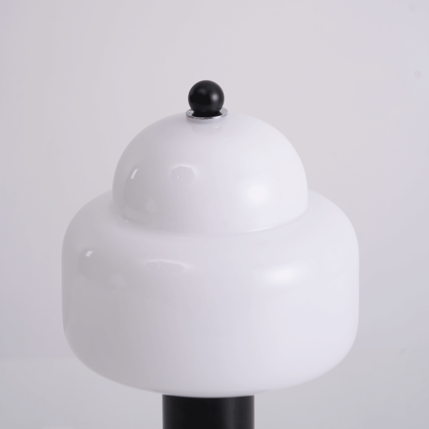 Avenaella lámpara de mesa moderna