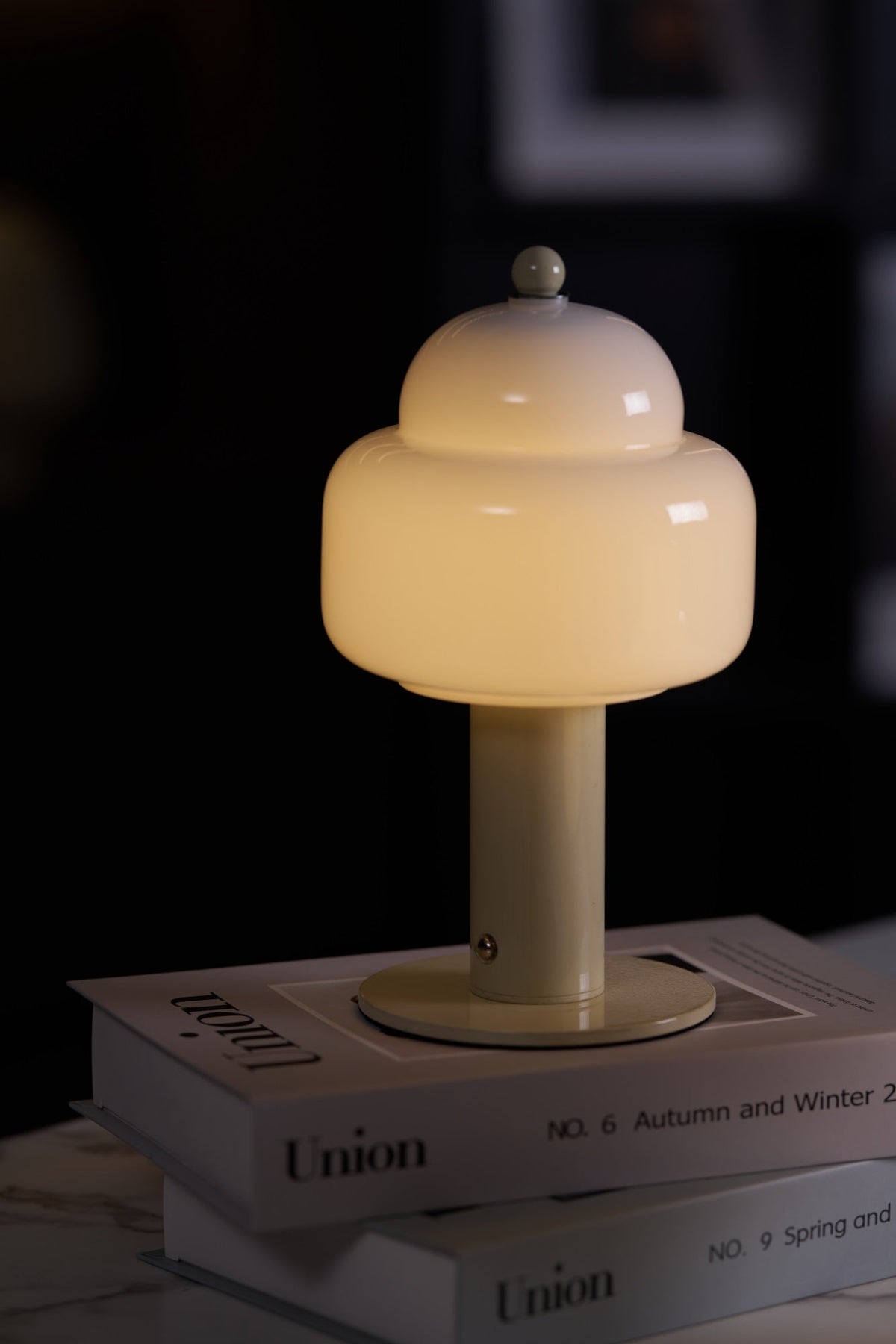 Avenaella lámpara de mesa moderna