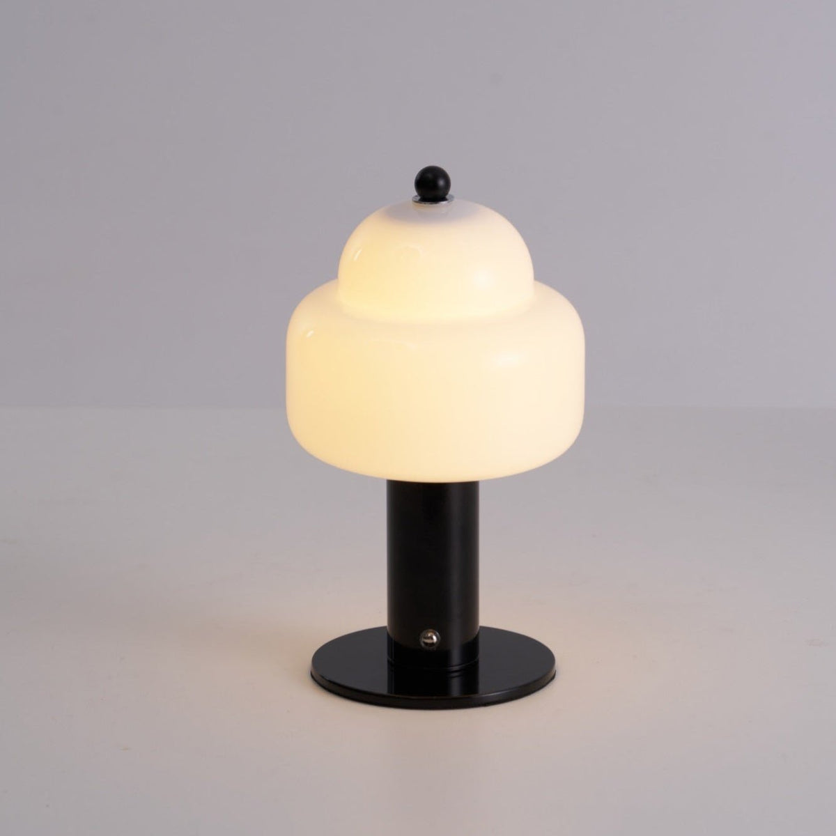 Avenaella lámpara de mesa moderna