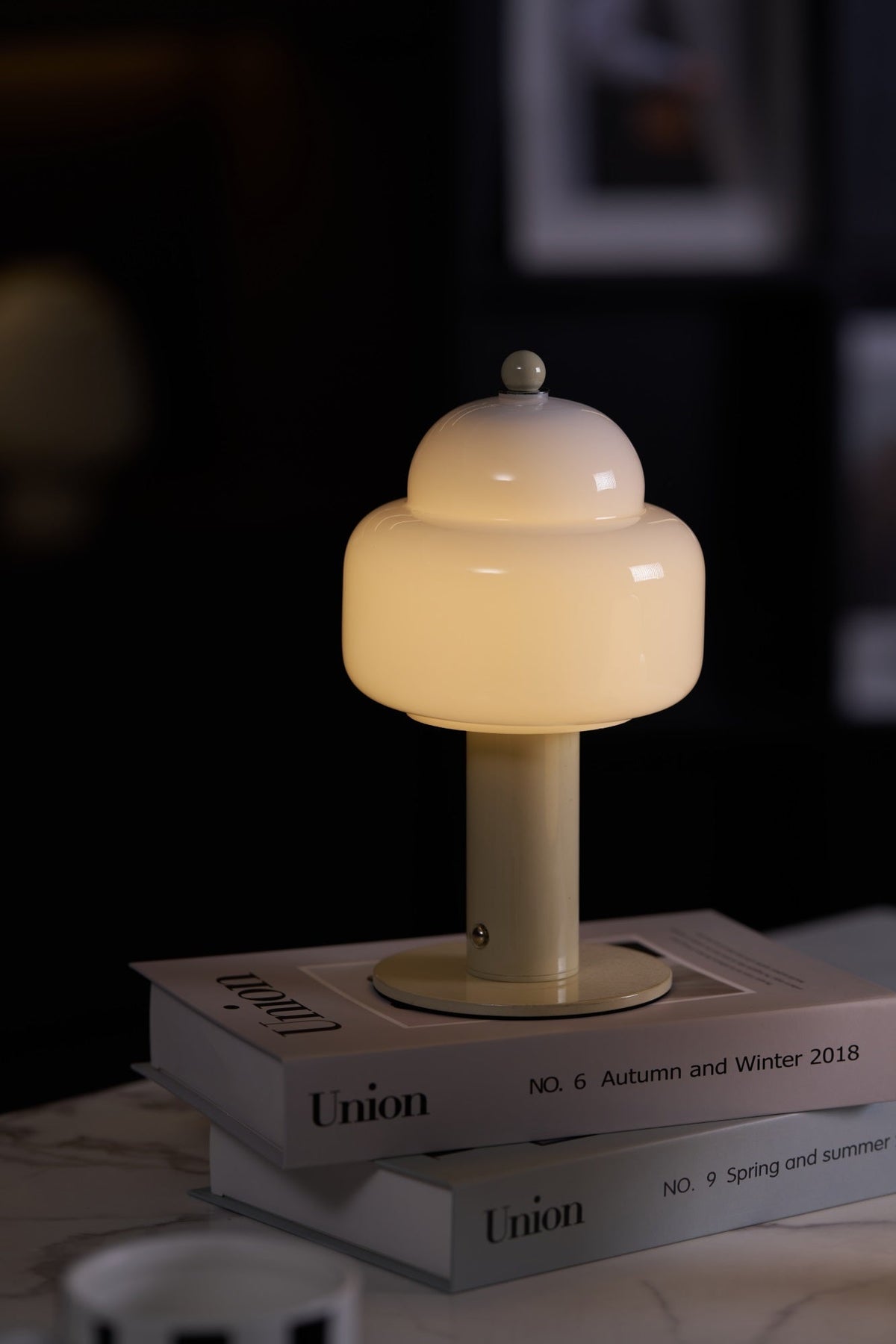 Avenaella lámpara de mesa moderna
