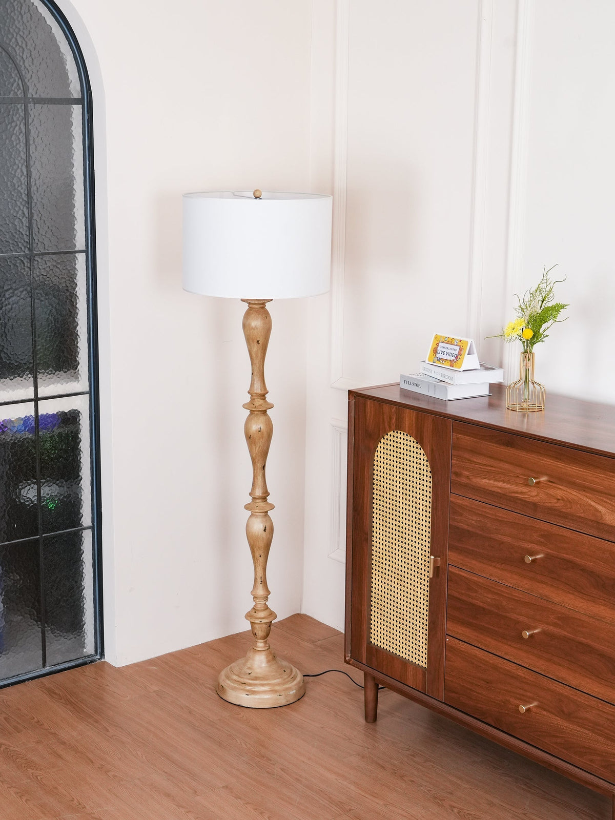 Coastal lámpara de pie con efecto madera