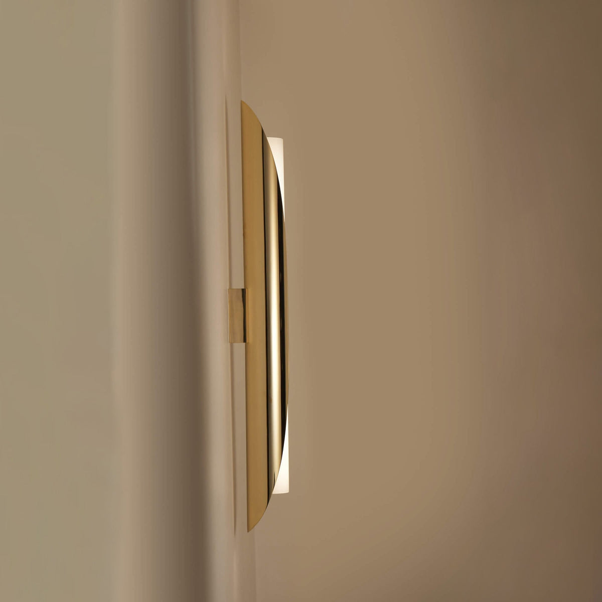 Soruaria aplique de pared