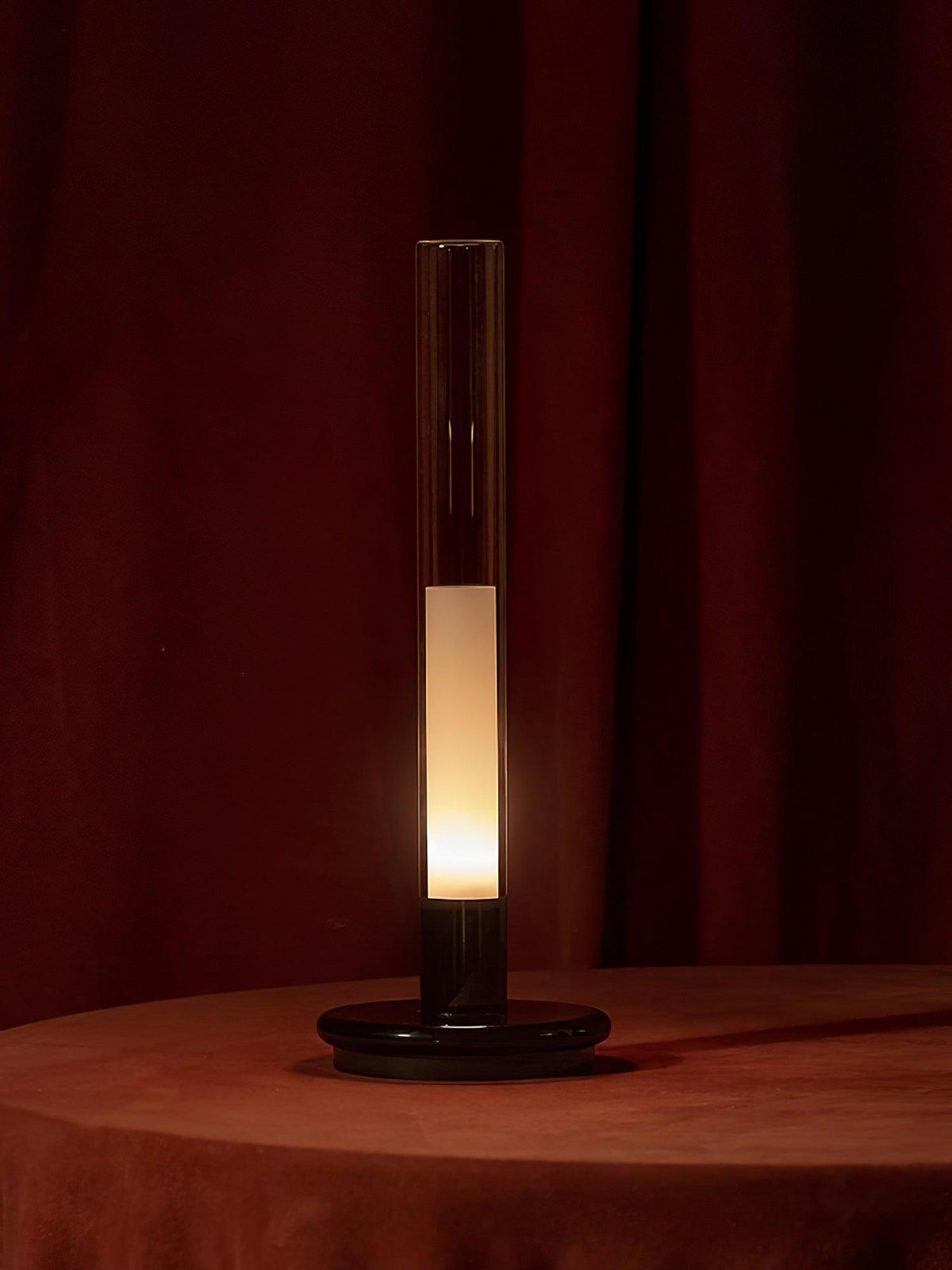Tevi lámpara de mesa minimalista de acrílico