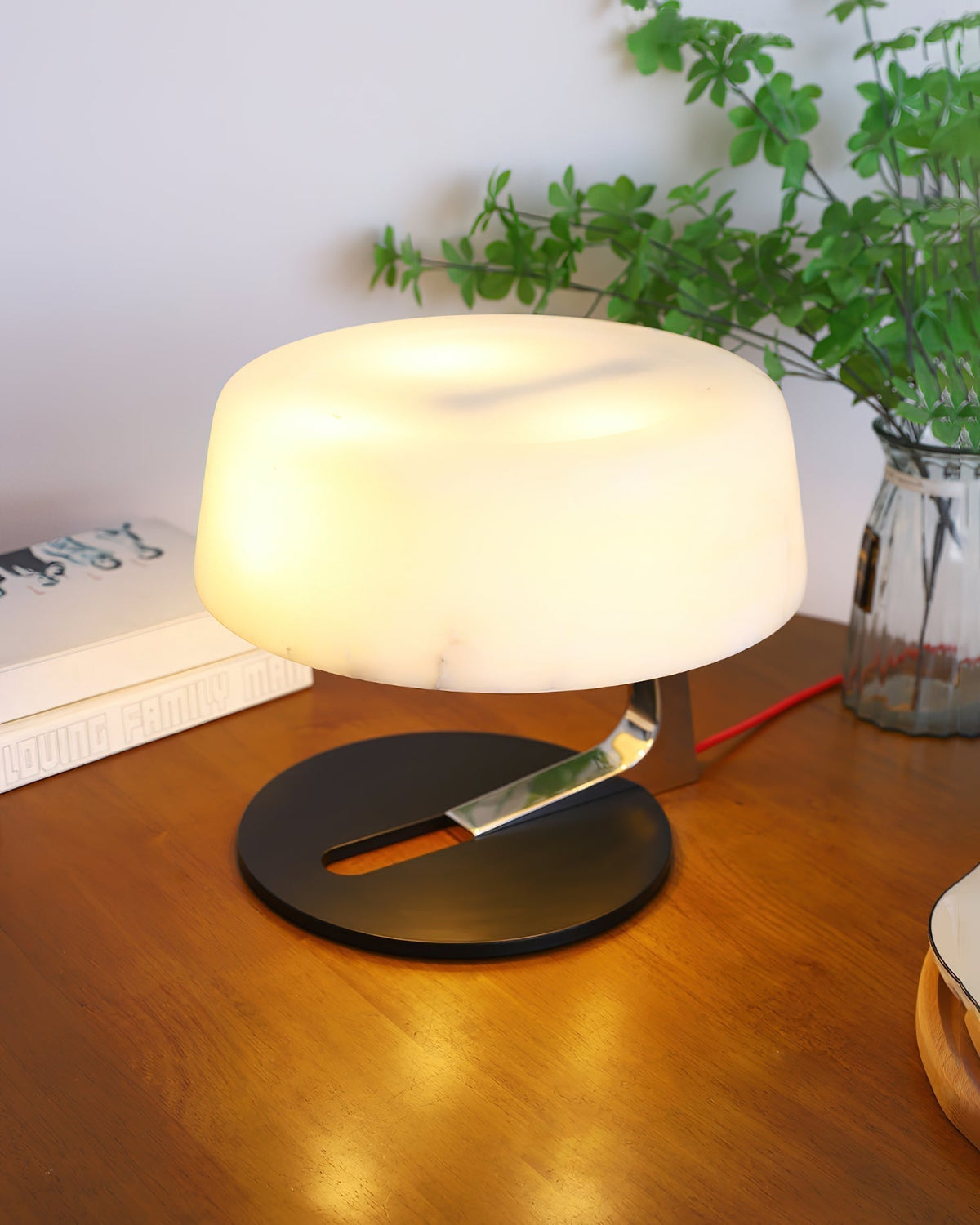 Nysolora lámpara de mesa cúpula alabastro