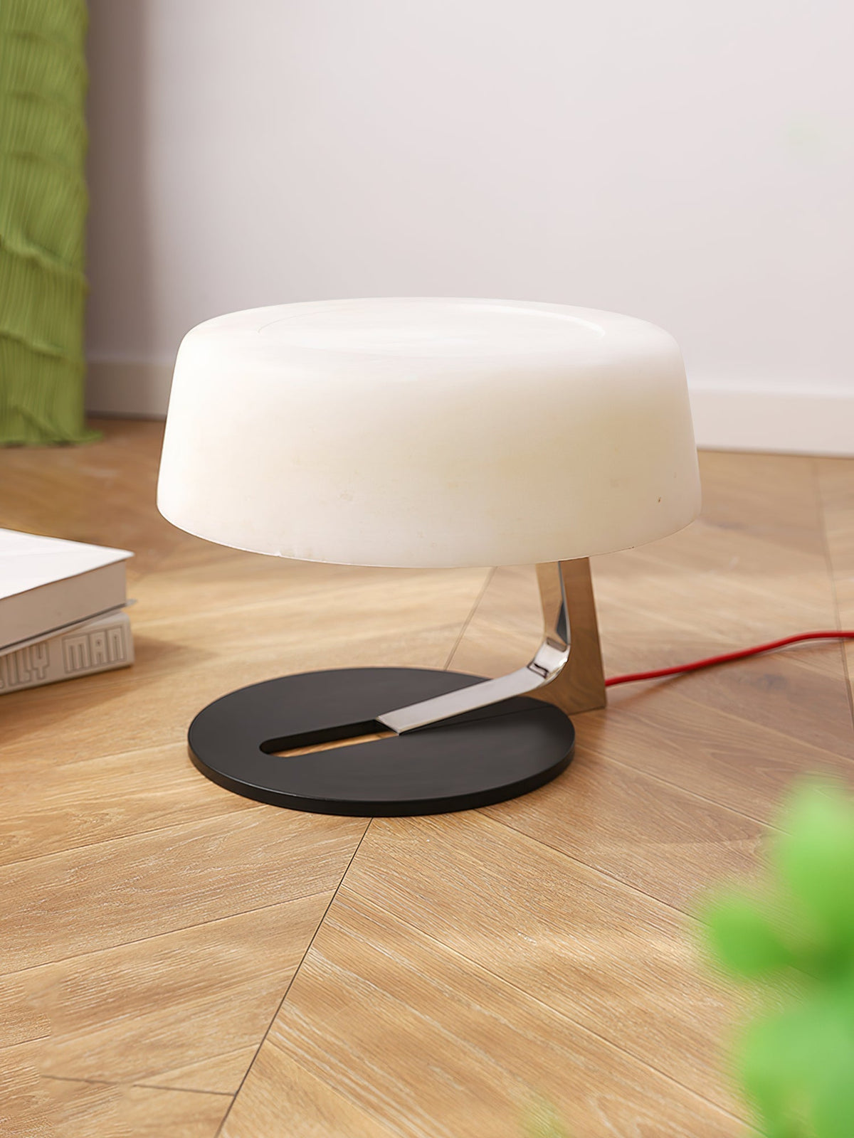 Nysolora lámpara de mesa cúpula alabastro