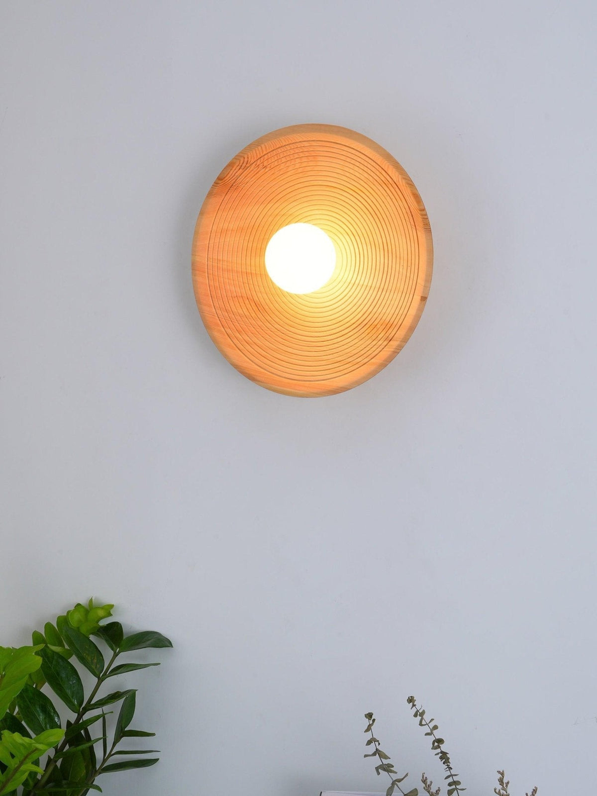 Aldenise aplique de pared de madera estilo nórdico con contorno artístico