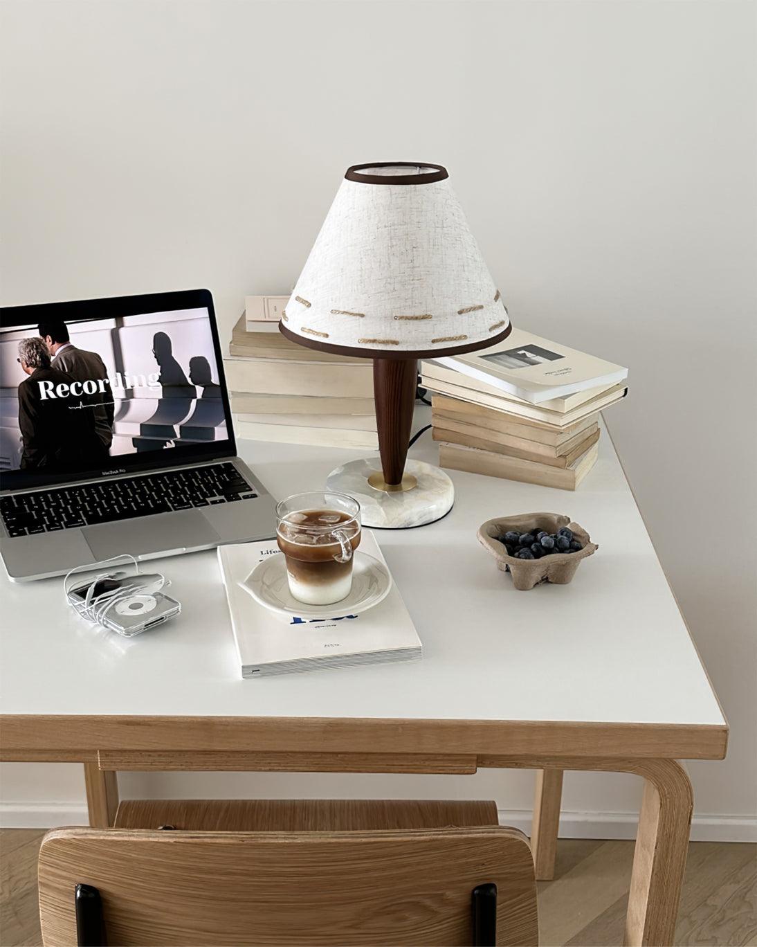 Taylor lámpara de mesa vintage de tejido