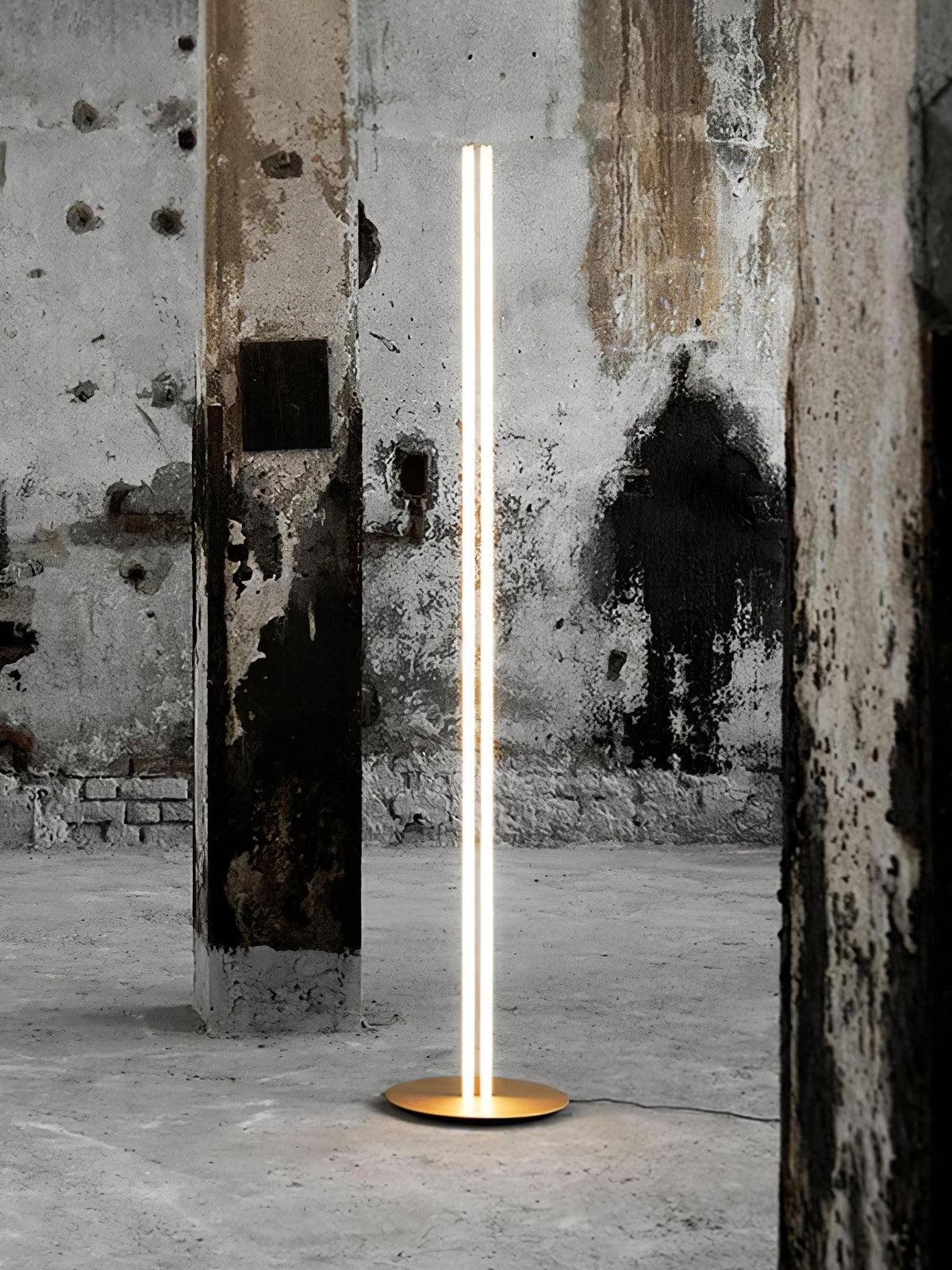 Zesoril lámpara de mesa moderna de aluminio