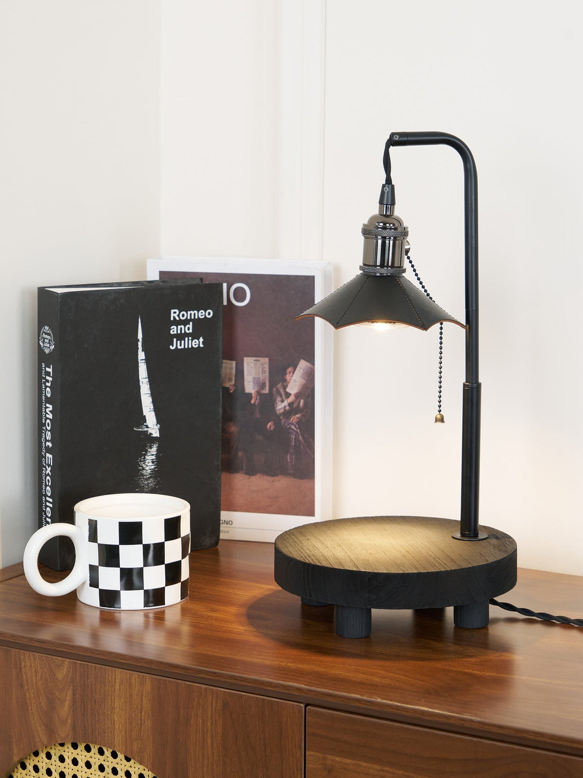 Christian lámpara de mesa moderna de madera