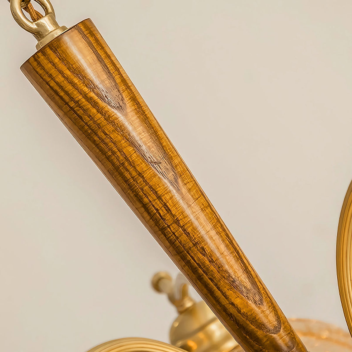 Elaalissa lámpara de araña
