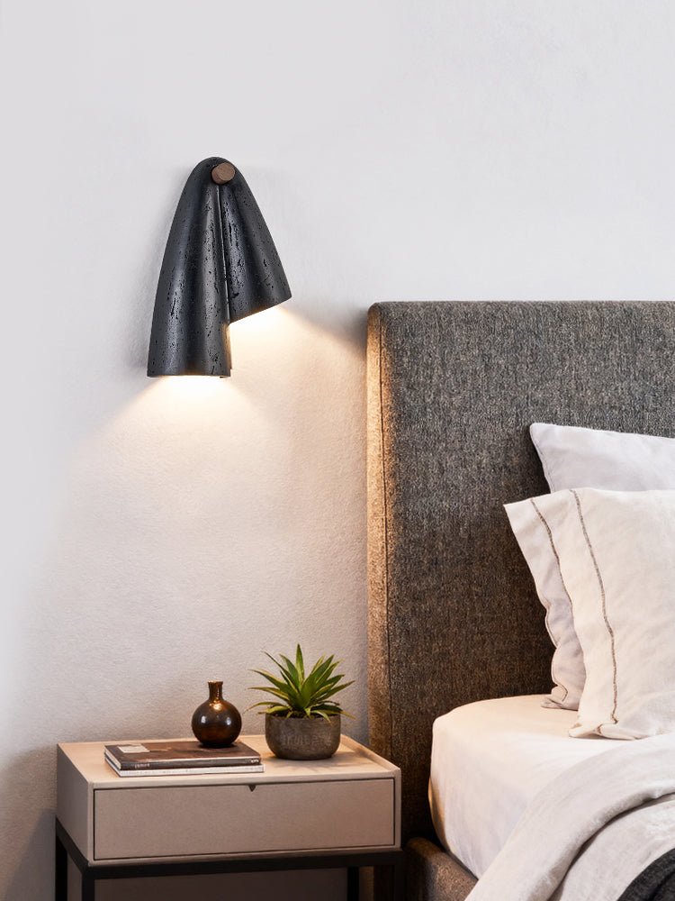 Kora aplique de pared moderno negro travertino