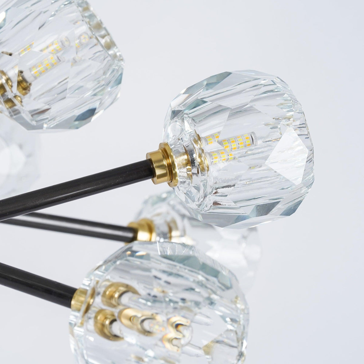 Thalyn lámpara colgante Bola de cristal agrupación en latón