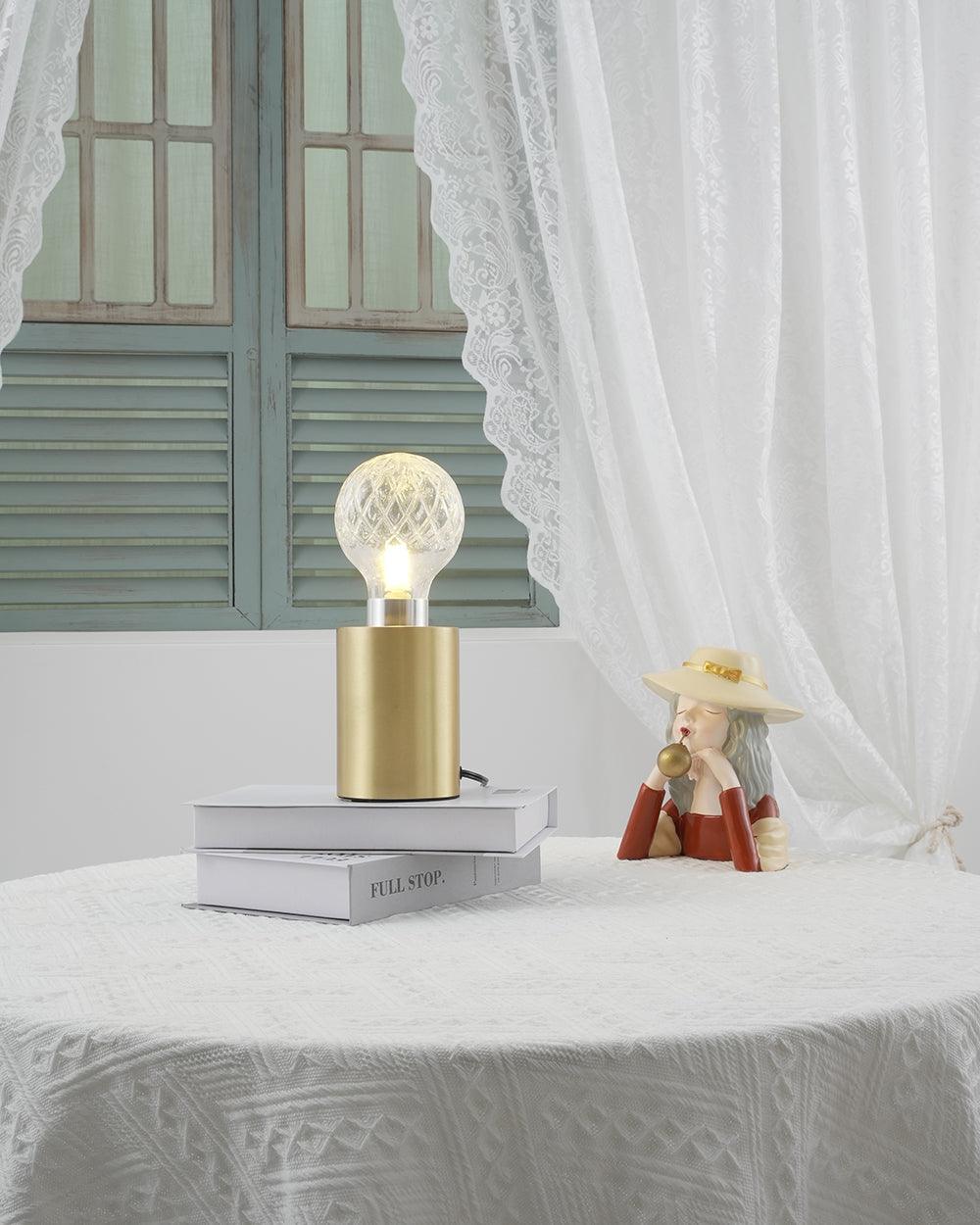 Lyrician lámpara de mesa industrial de vidrio y latón