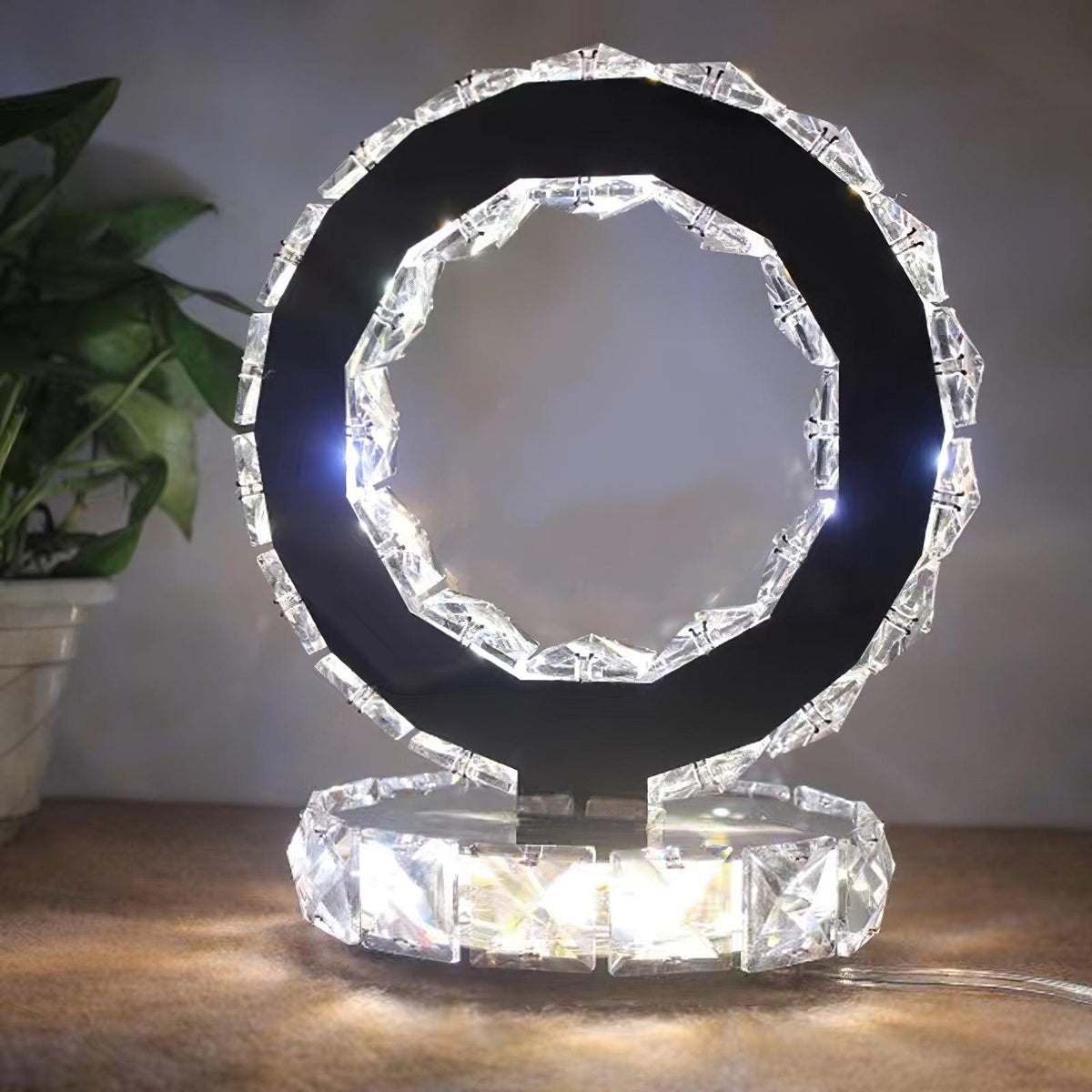 Ivor lámpara de mesa con anillos de cristal