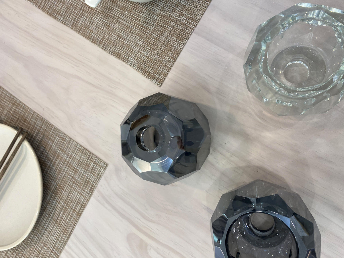 Thalyn lámpara colgante Bola de cristal agrupación en latón