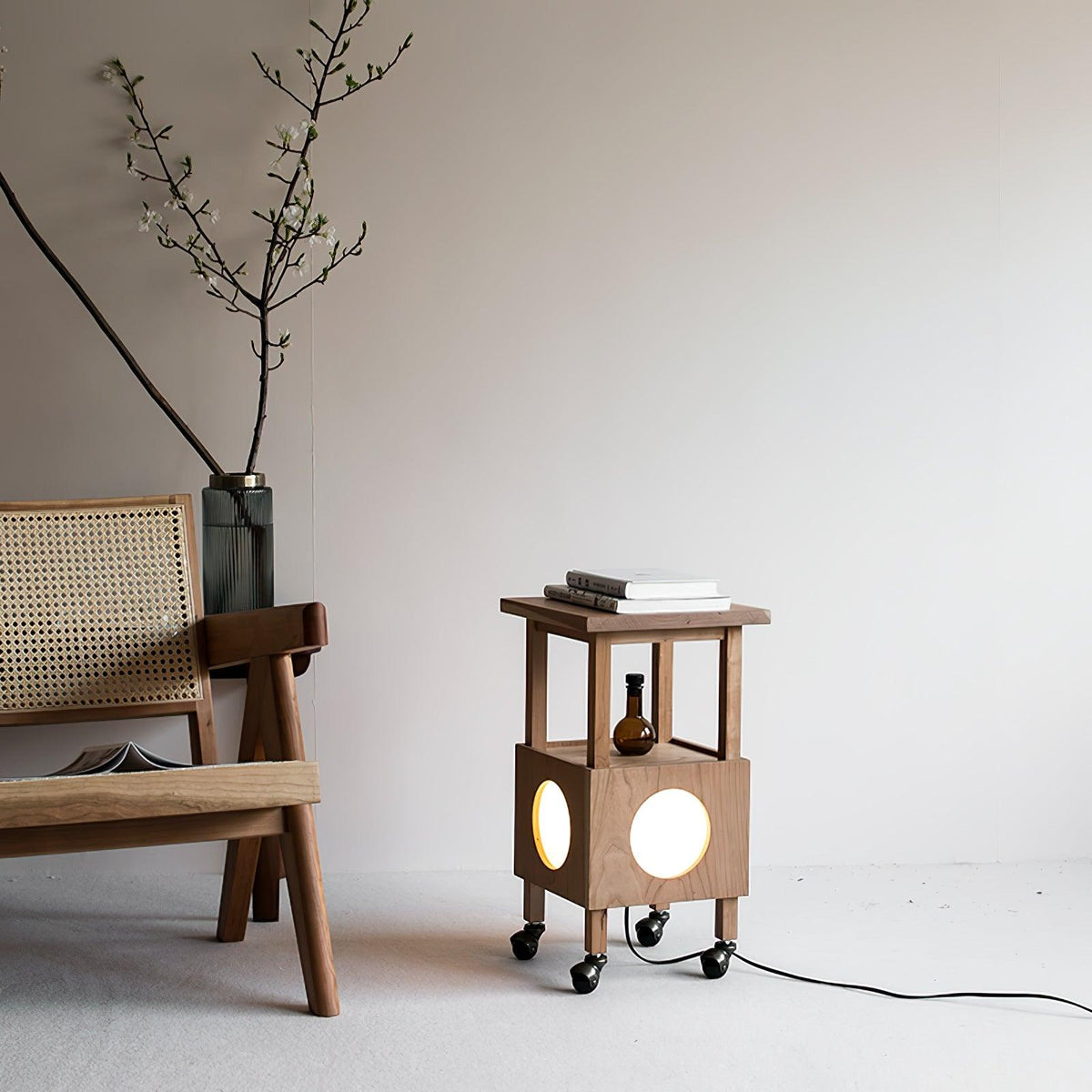 Selalira lámpara de mesa Cubby móvil