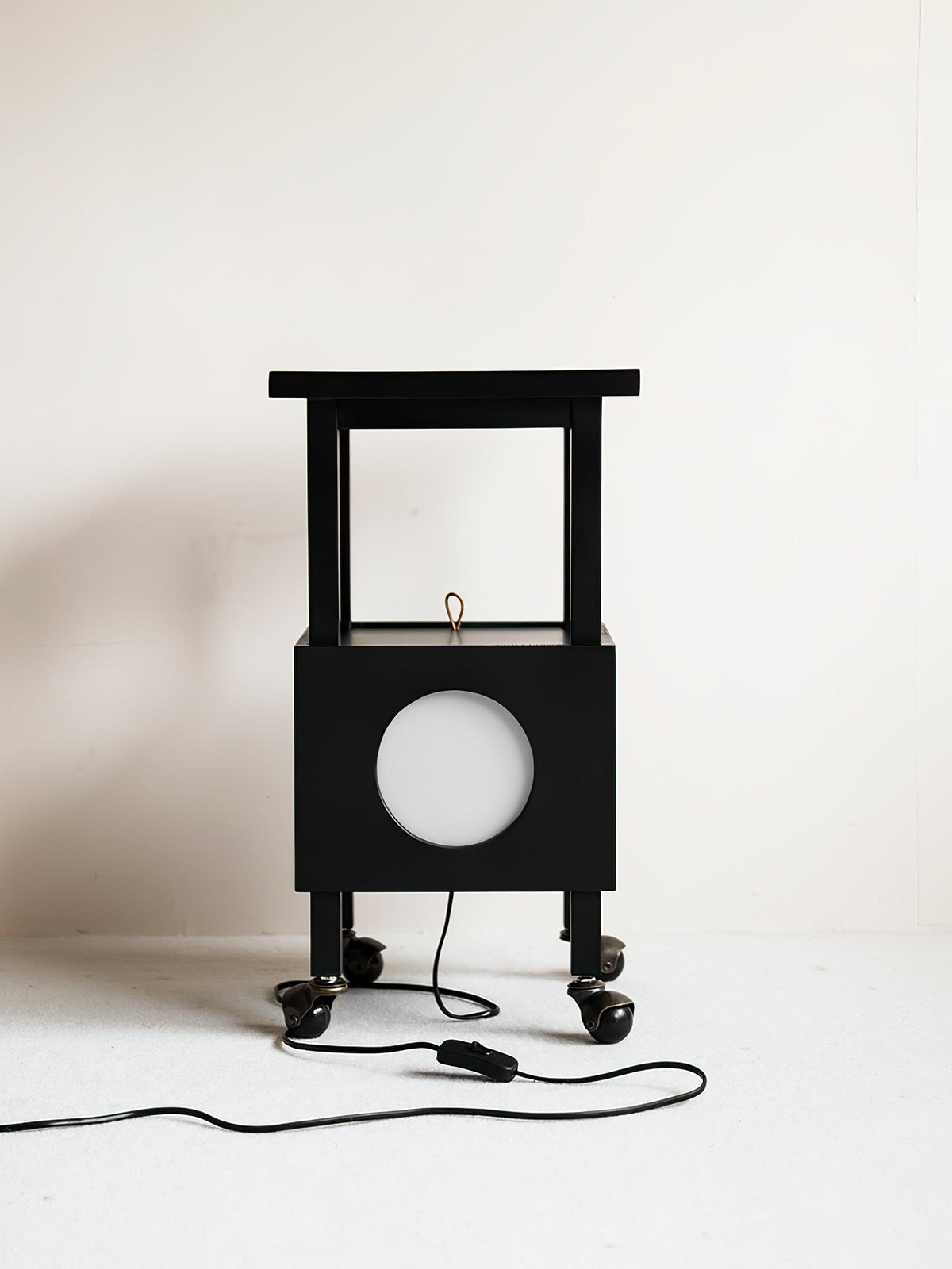 Selalira lámpara de mesa Cubby móvil