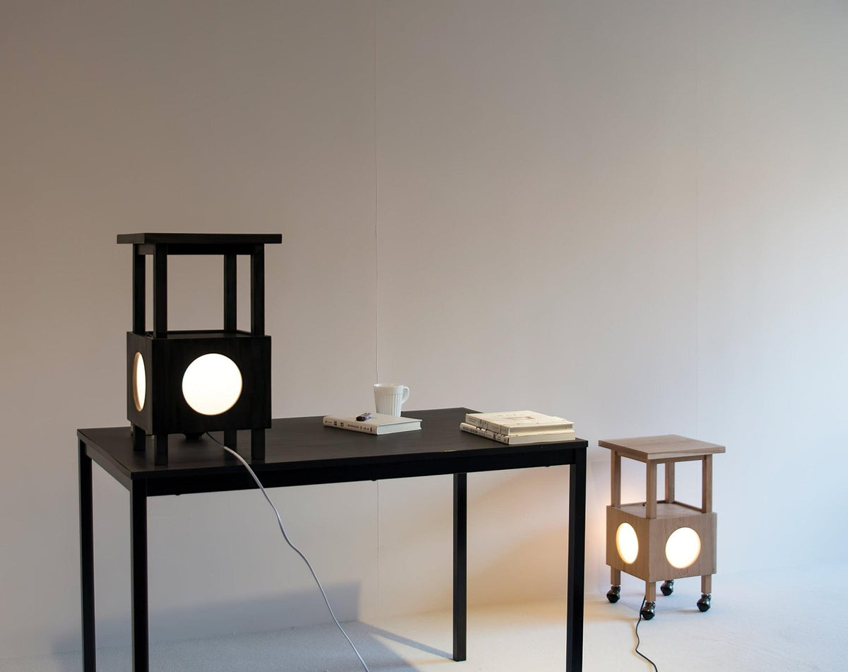Selalira lámpara de mesa Cubby móvil