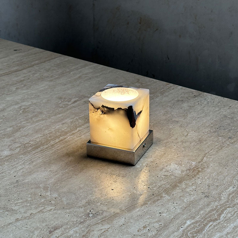 Mirisira lámpara de mesa