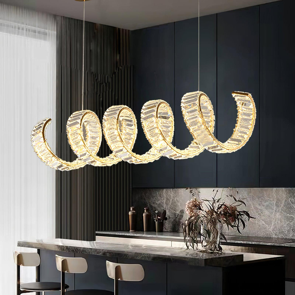 Luxielle lámpara de araña LED curva con cristal lujoso