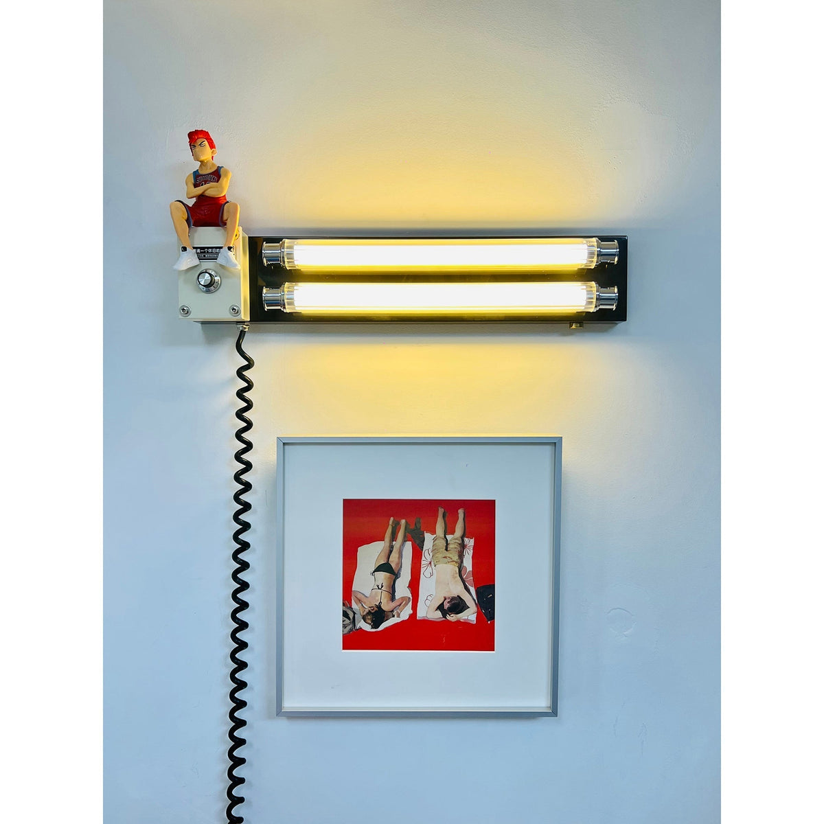 Cutshall aplique de pared con enchufe enchufable