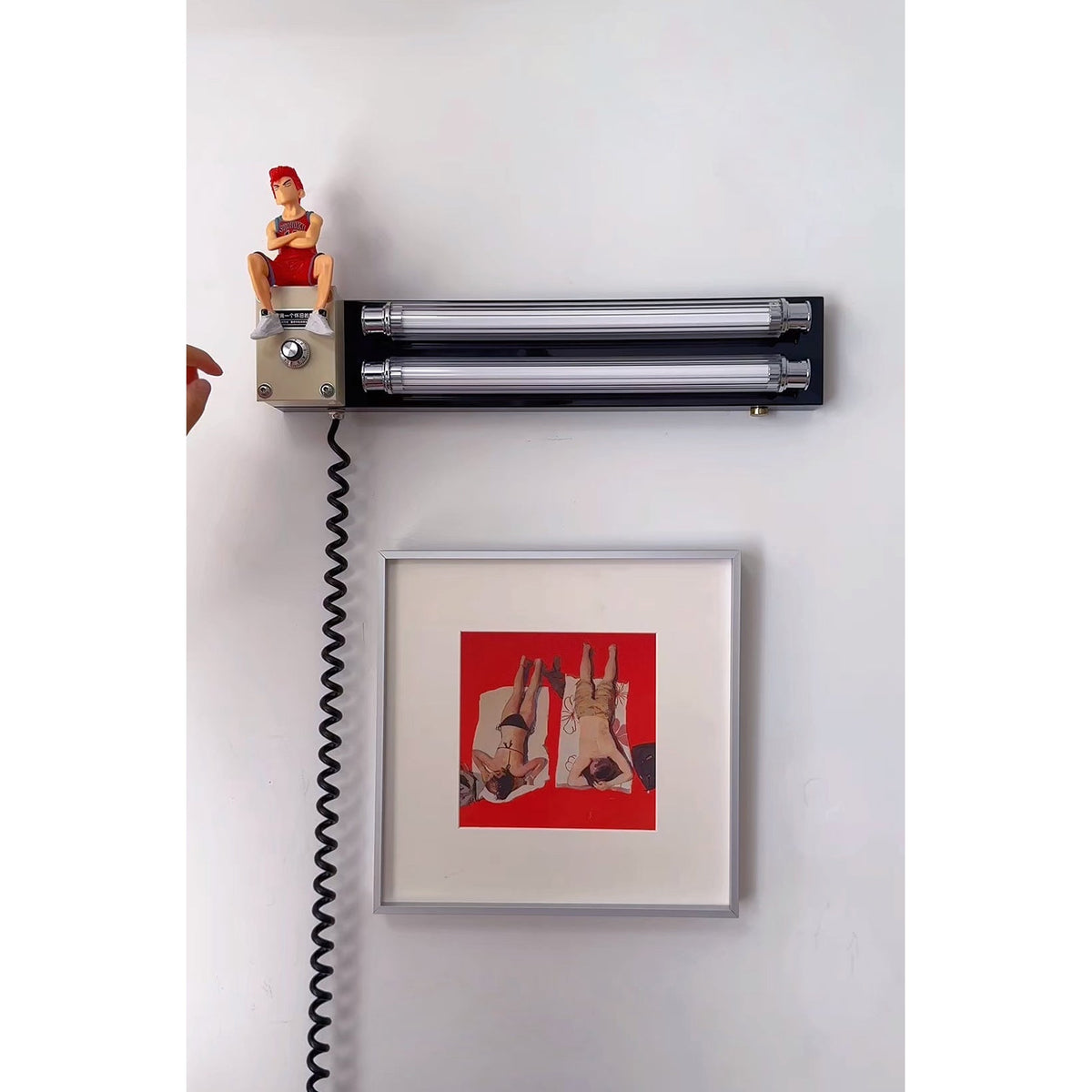 Cutshall aplique de pared con enchufe enchufable