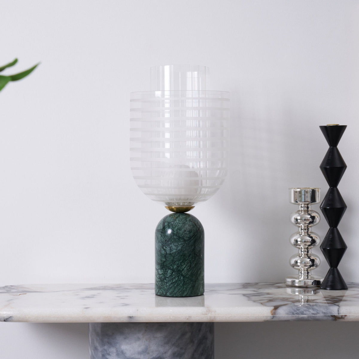 Selisette lámpara de mesa elegante de mármol