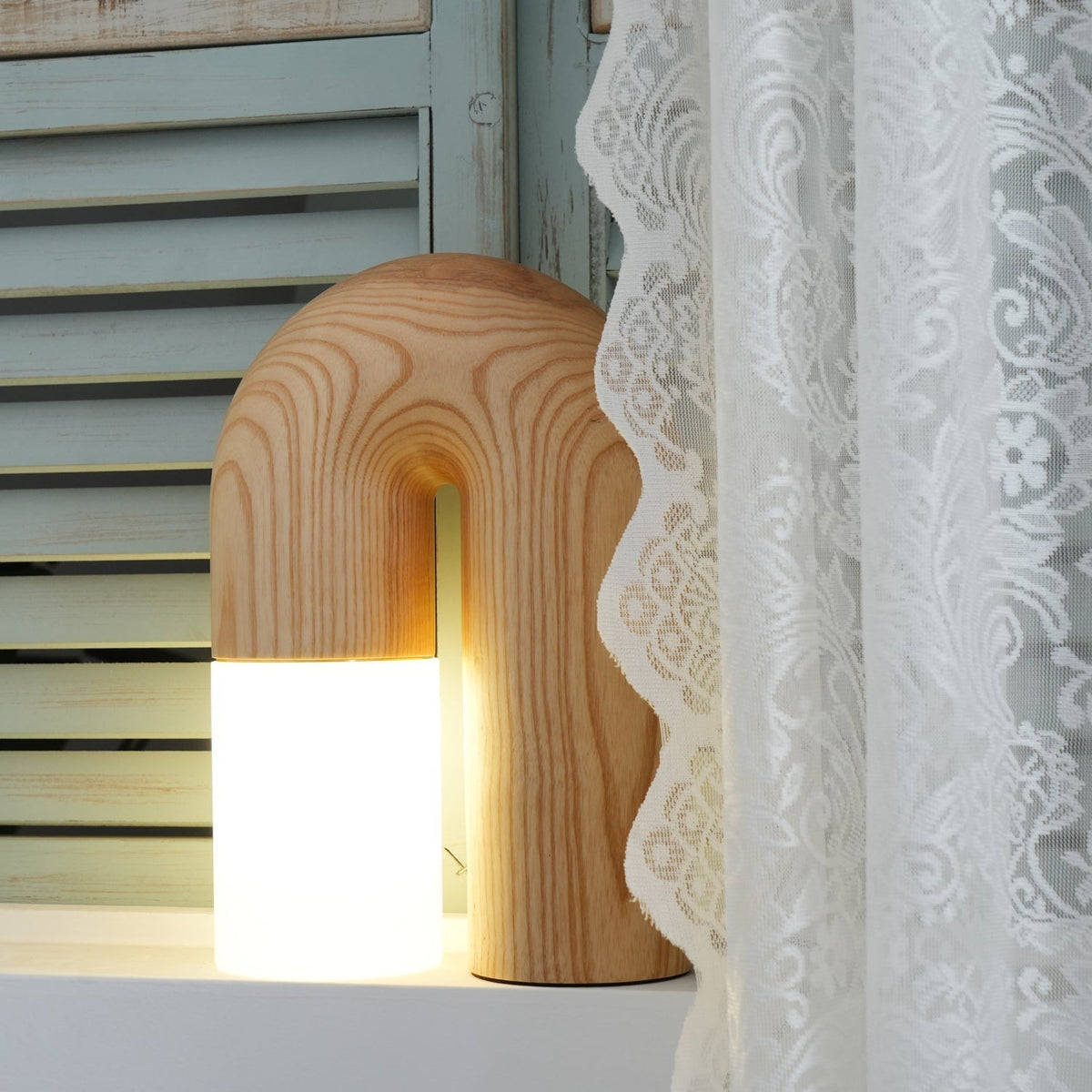 Arch lámpara de mesa de madera