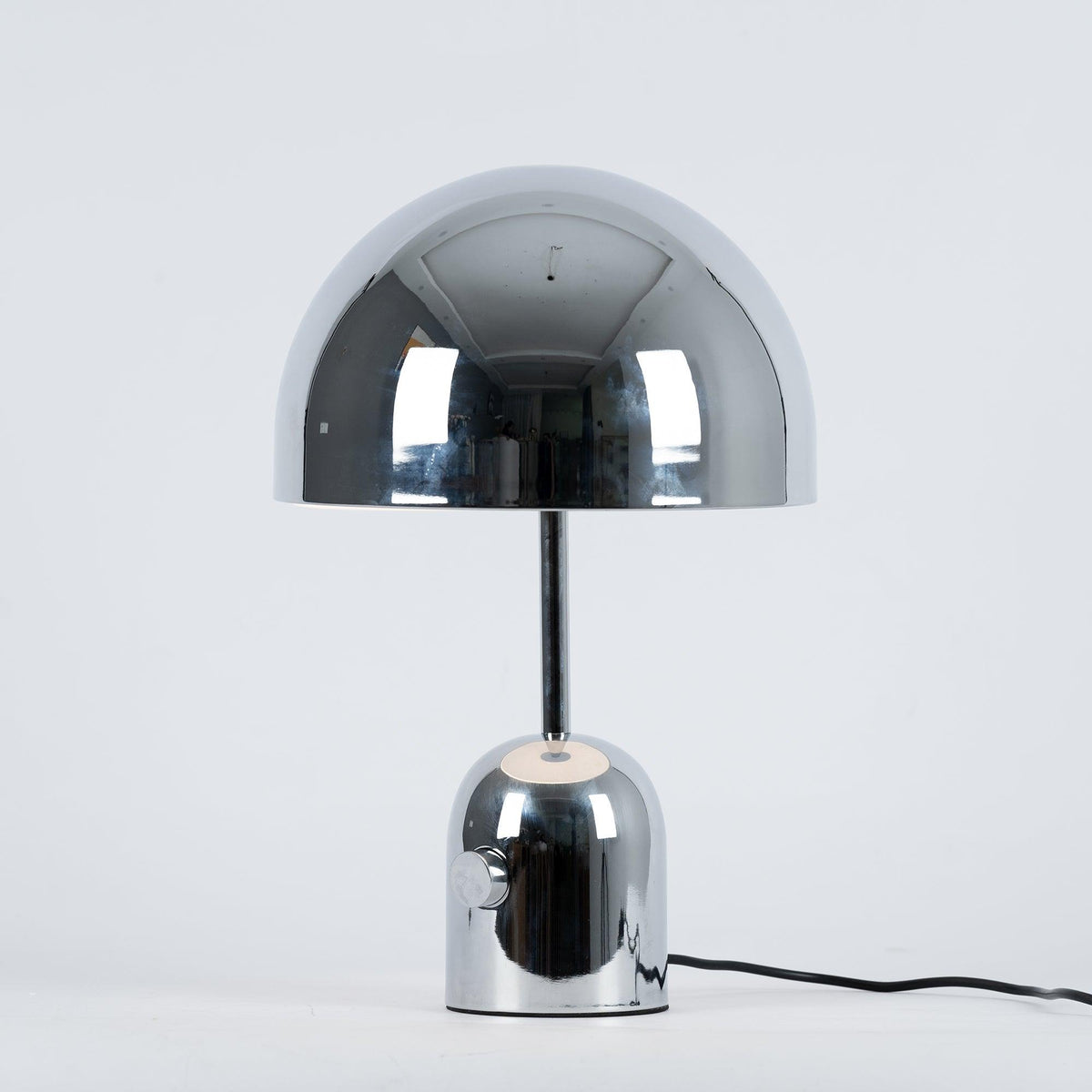 Ames de lujo Bell Table Light