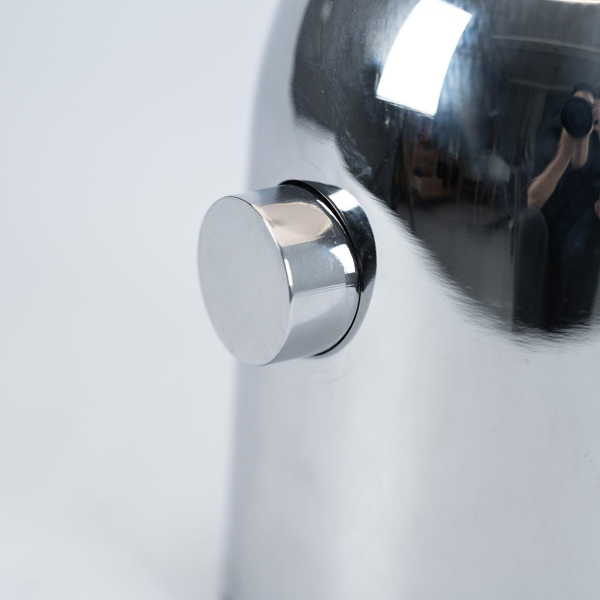 Ames de lujo Bell Table Light