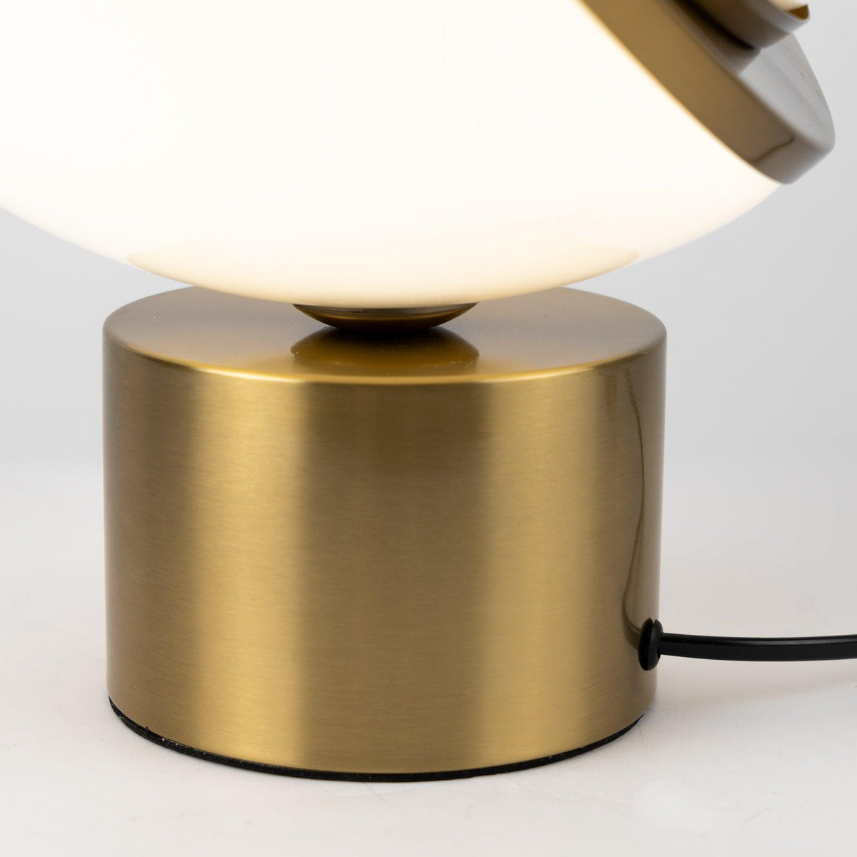 Solaria lámpara de mesa futurista