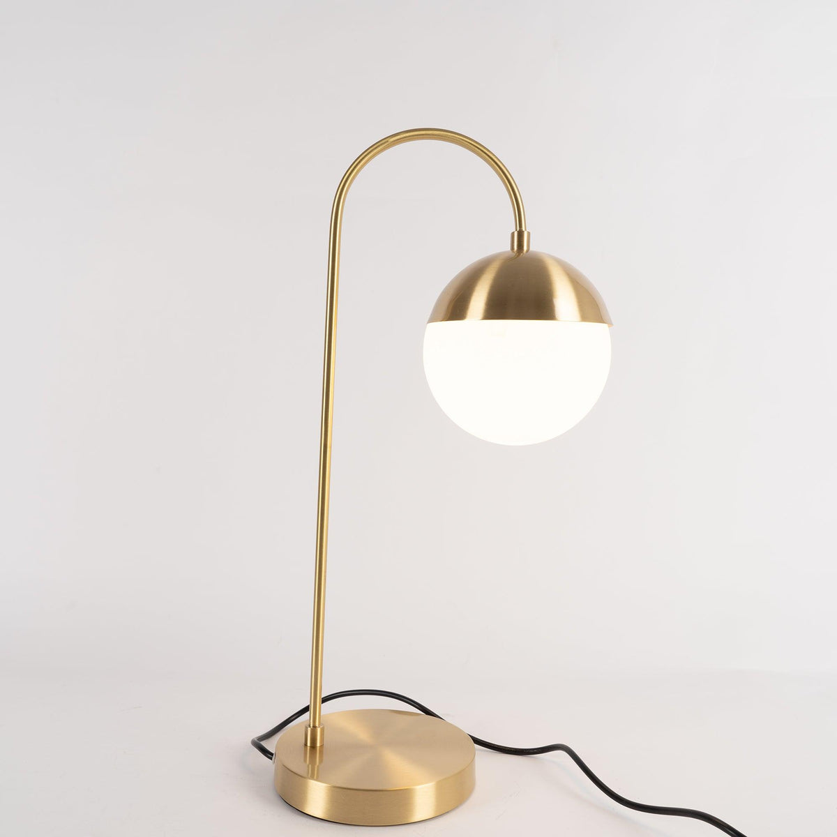 Irenas lámpara de mesa de lujo