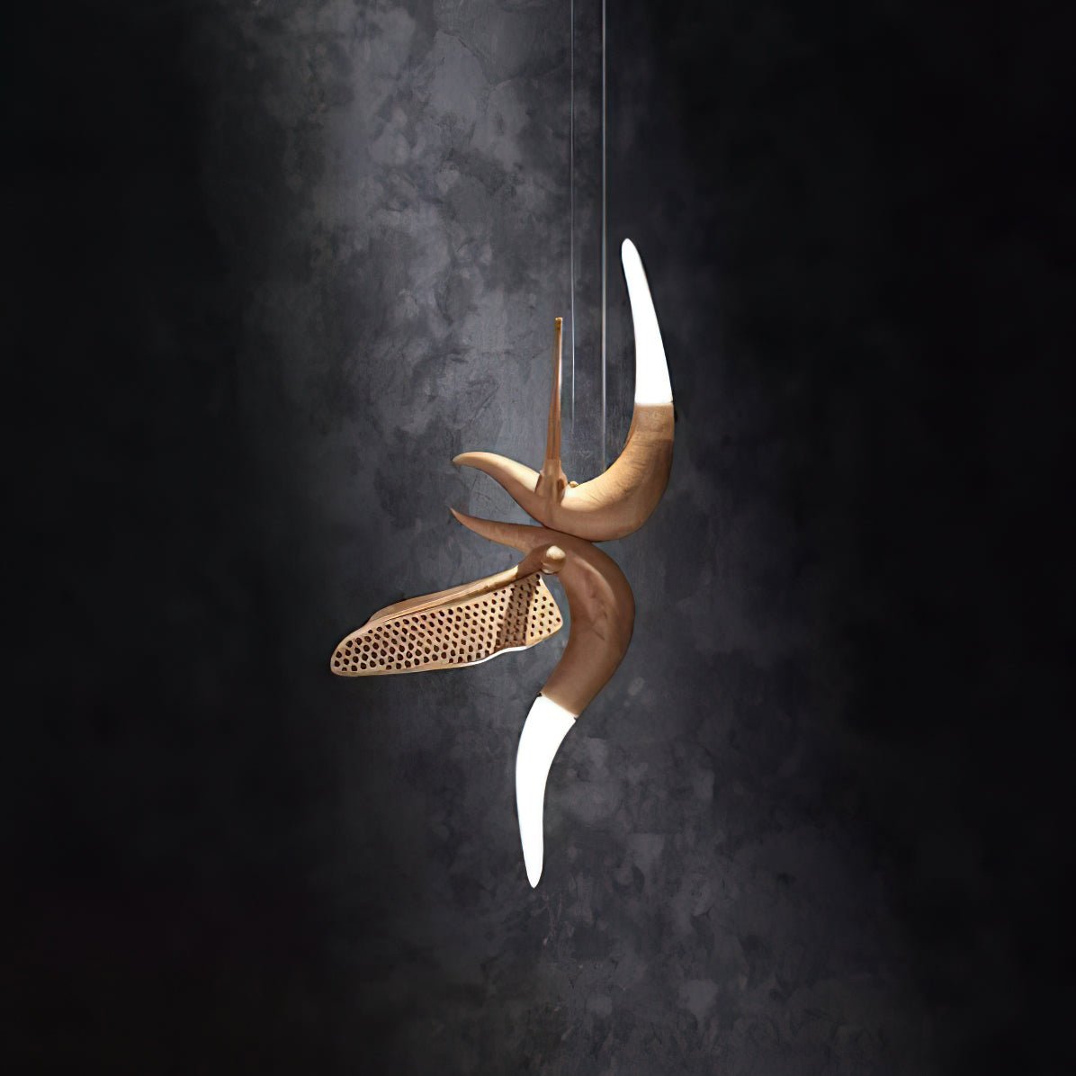 Elsilor lámpara colgante Avian-Inspired de madera