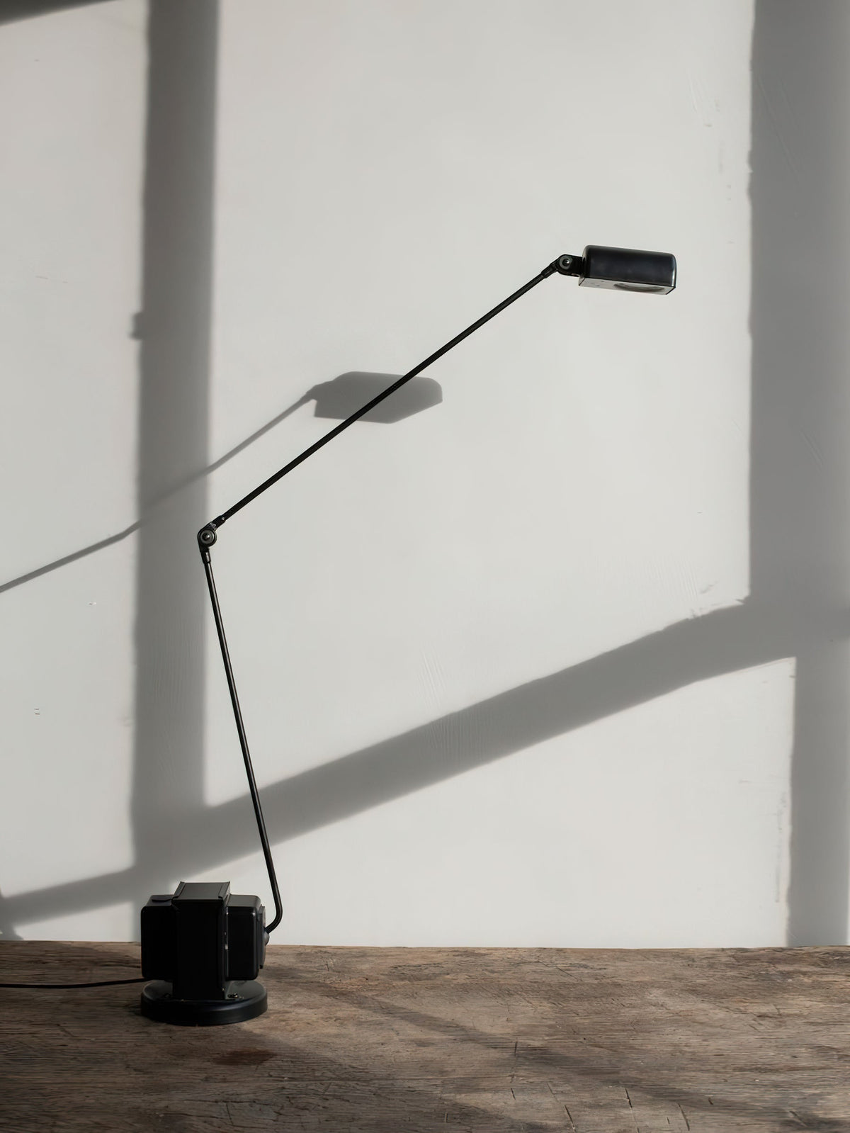 Orvyn lámpara de mesa minimalista